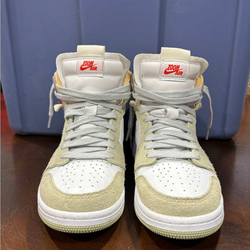 2022 women’s air jordan 1 high zoom comfort “olive aura”
